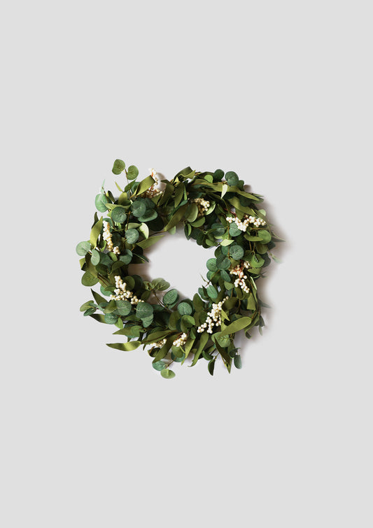 Premium Artificial Eucalyptus Wreath with Small White Berries – Elegant All-Season Home Decor