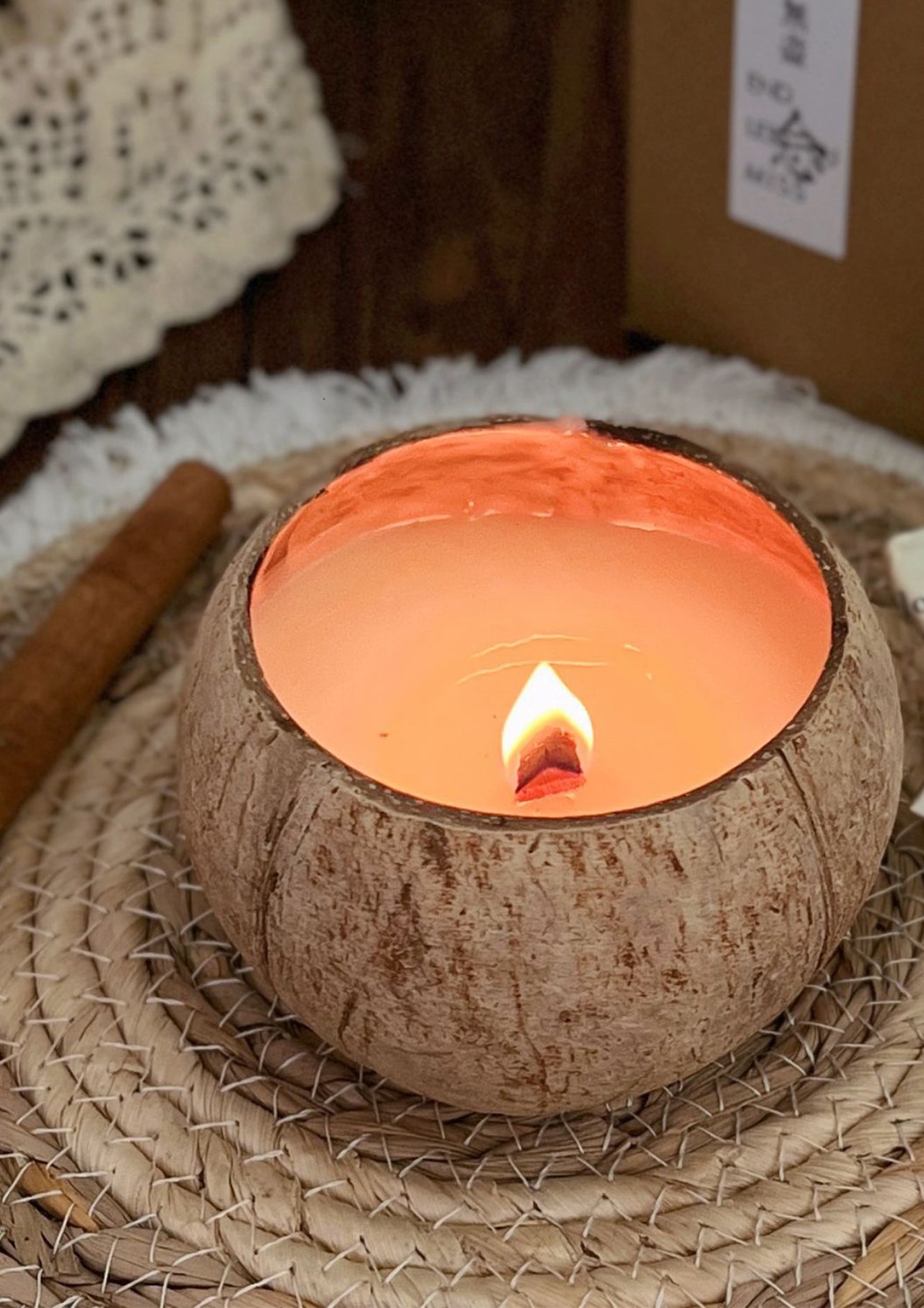Luck Coconut Aromatherapy Candle Gift Box -  Best Scented Candles for home, Luxury Bedroom Fragrance, Niche Gift for Birthdays & Special Occasions AromaMe